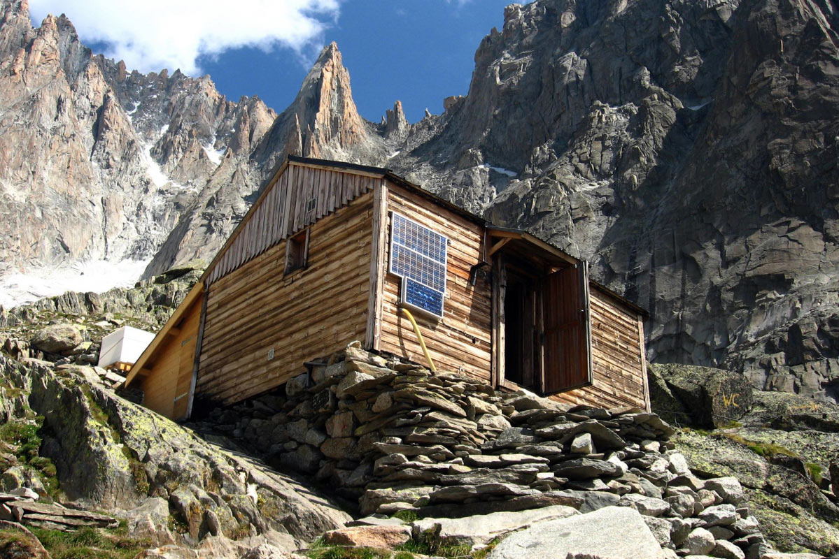 REFUGE DE LA CHARPOUA