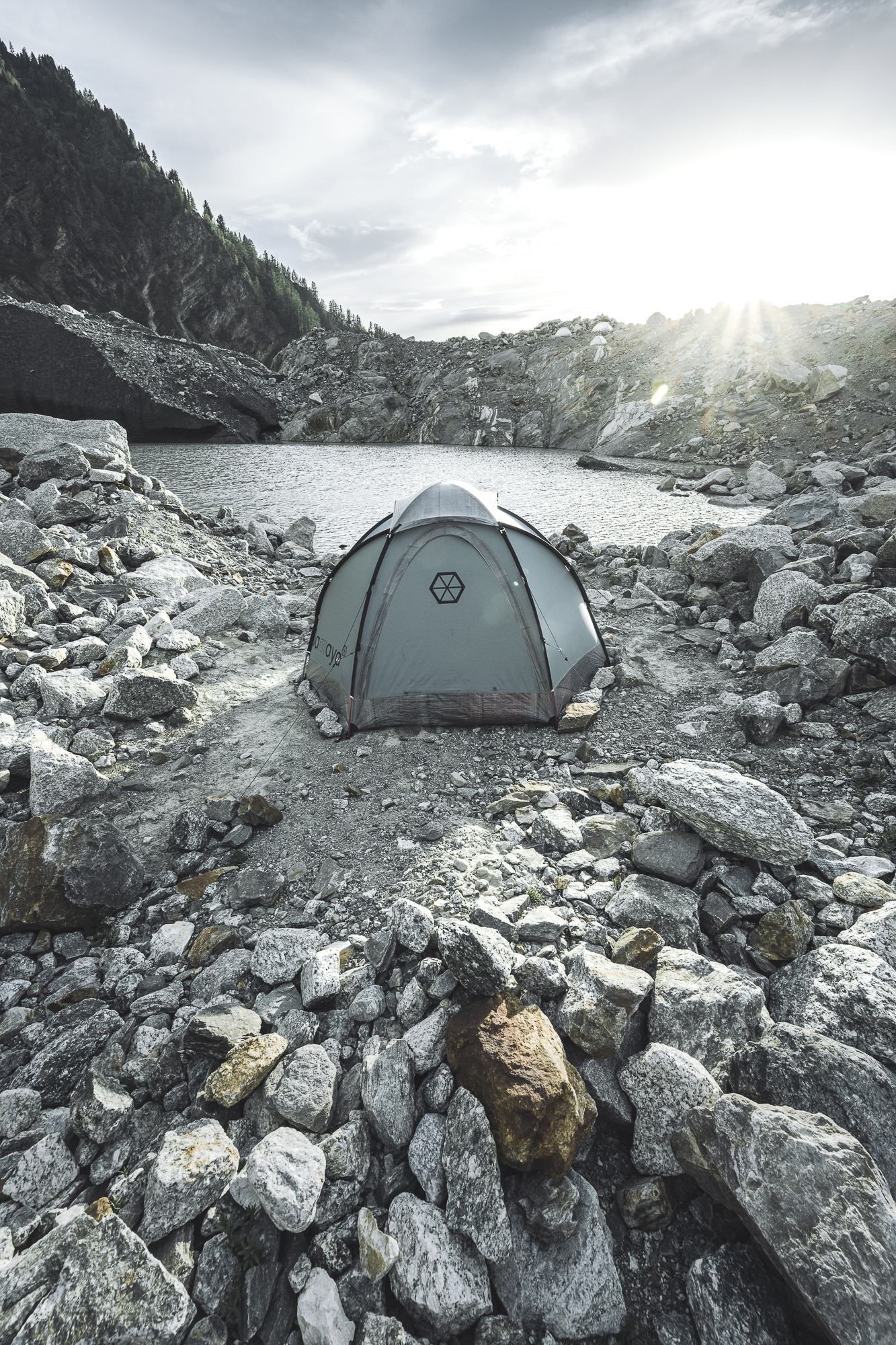 randonnée bivouac chamonix massif du Mont Blanc 