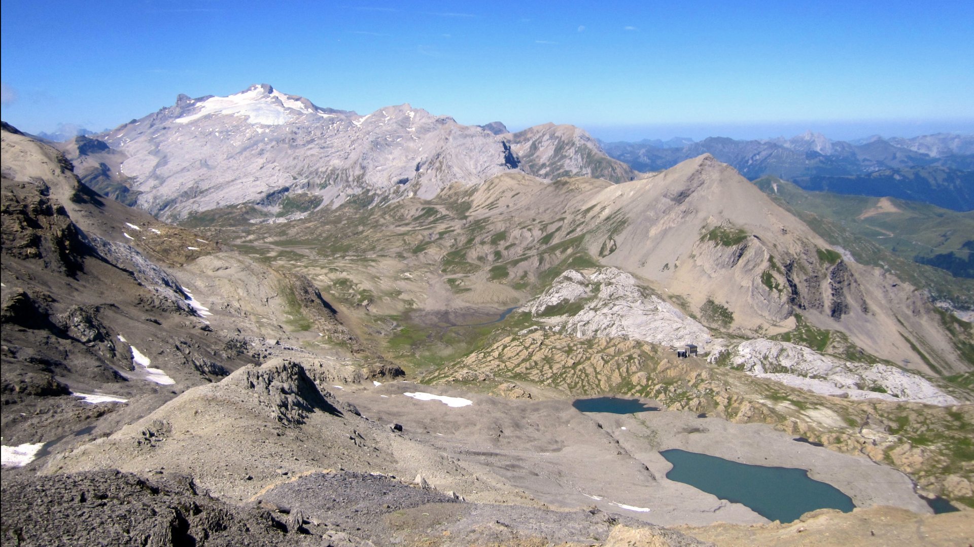 Randonnee Alpes Bernoise massif des Wildstrubel guide