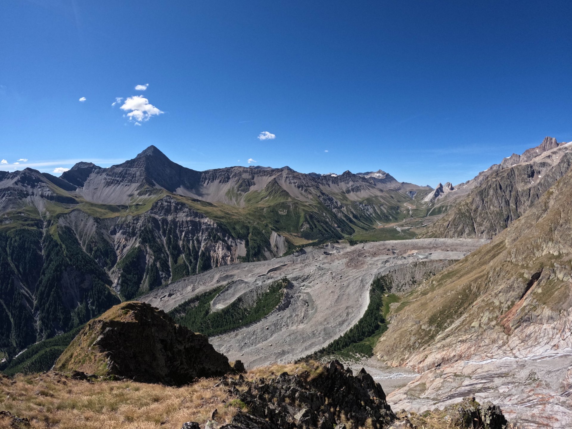 Refuge Monzino Val veny