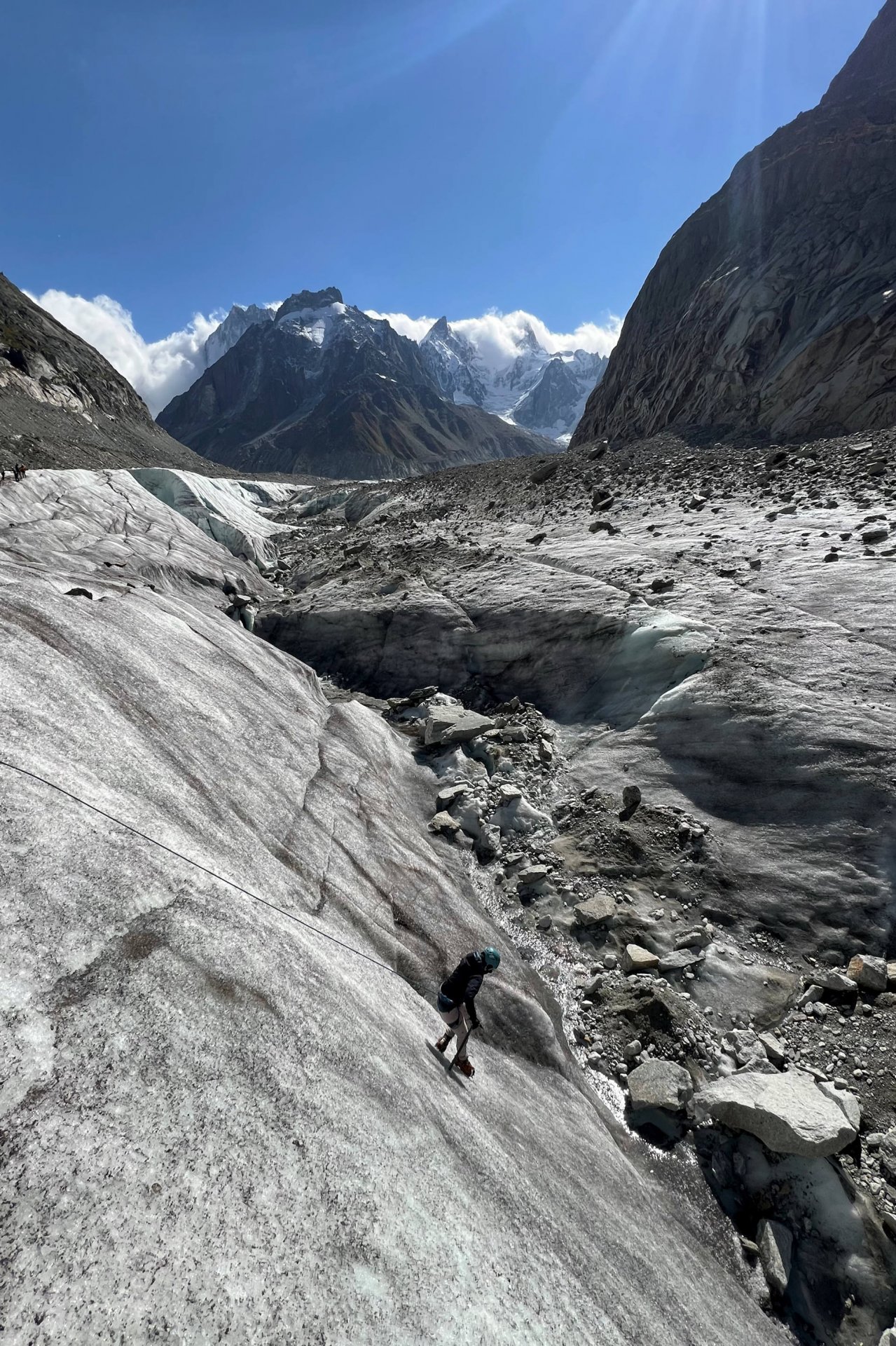 Stage initiation alpinisme Chamonix massif du Mont Blanc Mer de Glace