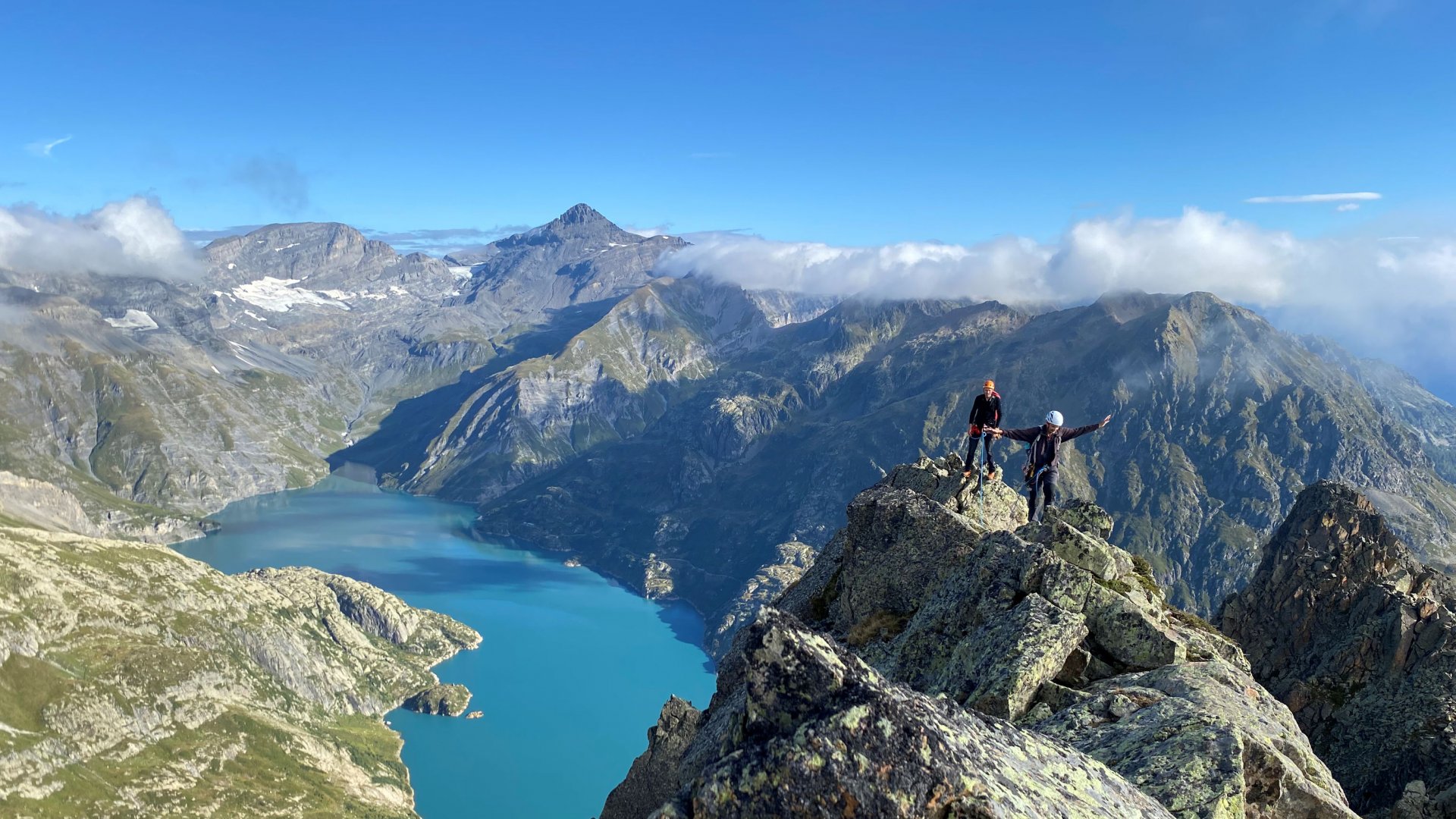 Traversée des Perrons lac d'Emosson Suisse