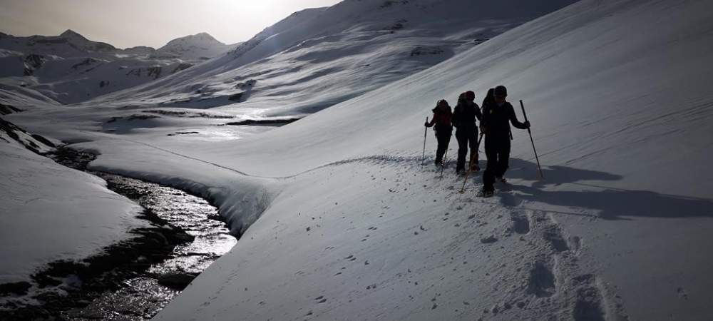 Raquettes parc national de la vanoise avec nuit en refuge Guide Chamonix