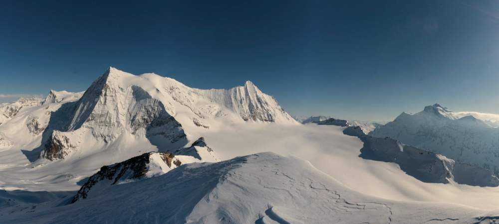 Haute Route Chamonix Zermatt à skis en hiver, Mont Blanc de Cheillon