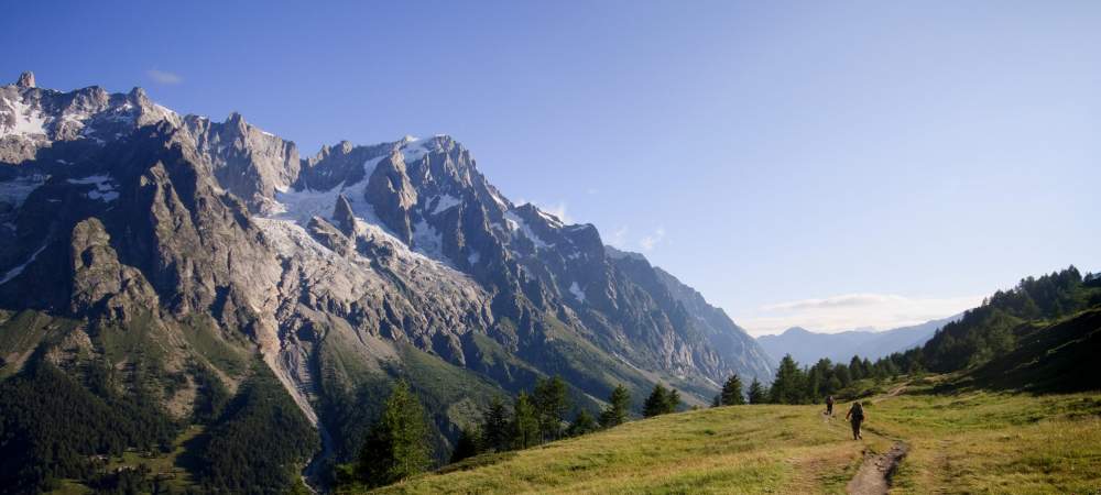 Randonneurs val ferret italie, Grandes jorasses versant sud