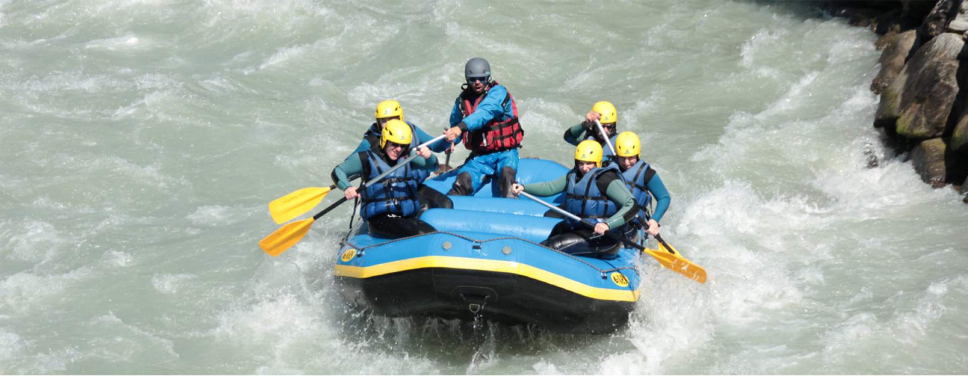 Rafting On The Arve Compagnie Des Guides De Chamonix Mont Blanc