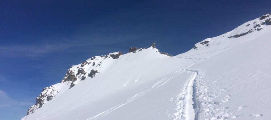 Ski de randonnée, arrivée au sommet du grand paradis