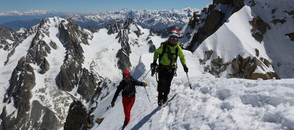 Assurage en terrain neigeux chamonix Mont Blanc
