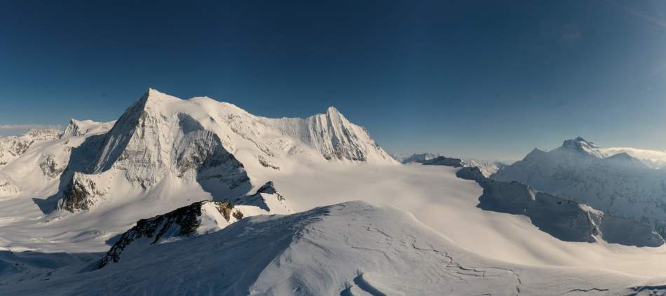 Haute Route Chamonix Zermatt à skis en hiver, Mont Blanc de Cheillon