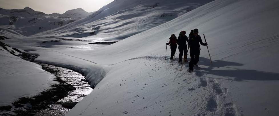 Raquettes parc national de la vanoise avec nuit en refuge Guide Chamonix