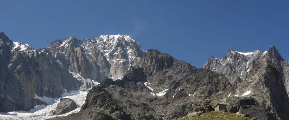 Refuge Monzino Val veny