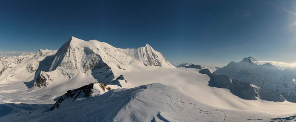 Haute Route Chamonix Zermatt à skis en hiver, Mont Blanc de Cheillon