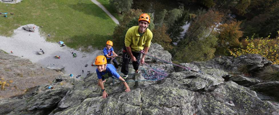 INTRODUCTION TO ROCK CLIMBING IN LES GAILLANDS
