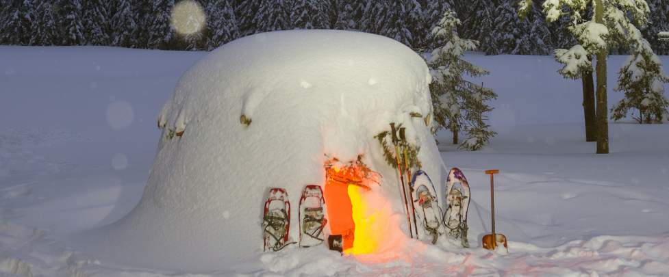 Raquettes - Nuit en igloo