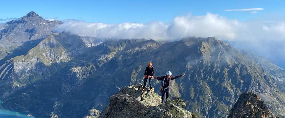 Traversée des Perrons lac d'Emosson Suisse