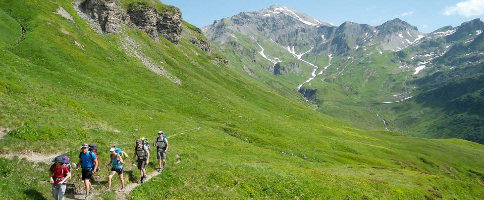 HIKING - BIVOUAC IN THE AIGUILLES ROUGES